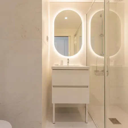 Flh Seaside At Acqua Residences דירה *