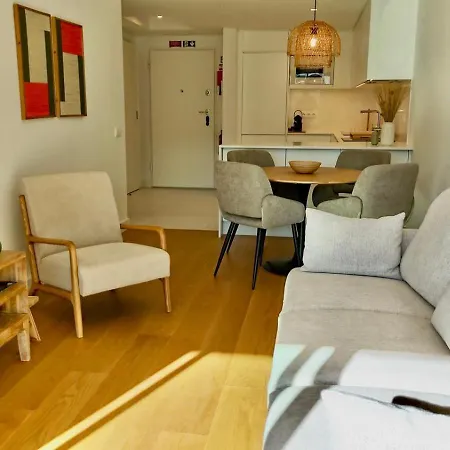 Flh Seaside At Acqua Residences דירה