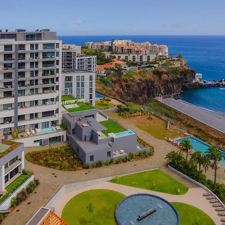 Flh Seaside At Acqua Residences Фуншал