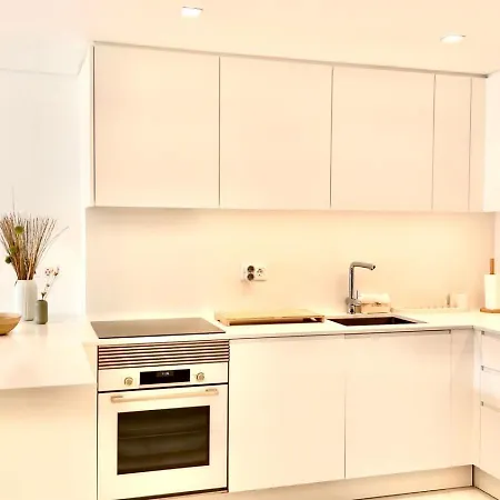 Апартаменты Flh Seaside At Acqua Residences