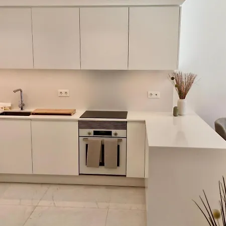Διαμέρισμα Flh Seaside At Acqua Residences Φουνκάλ